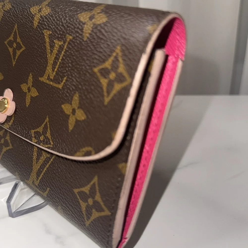 Louis Vuitton Bloom Wallet